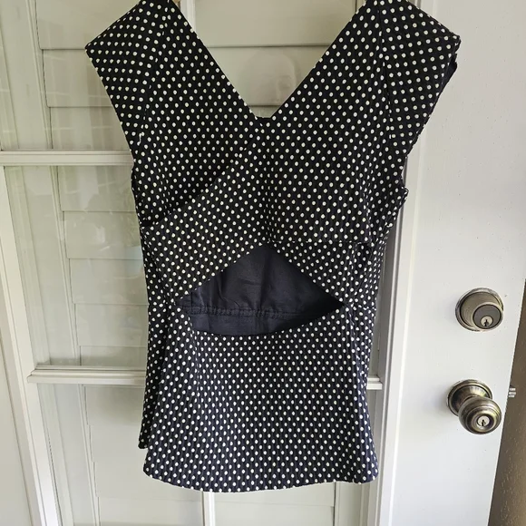 Banana Republic Navy and White Polka Dot Top - Picture 2 of 4